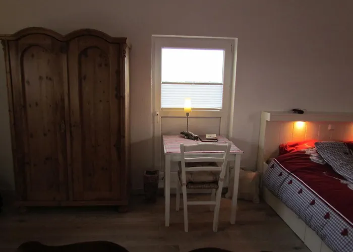 Rotes Atelierhaus Vakantiehuis