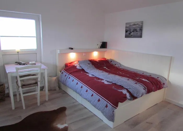 Rotes Atelierhaus * Nordstrand